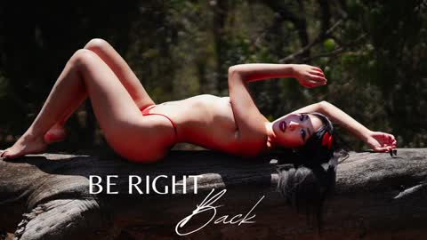 Zendaya online show from 02.01.25