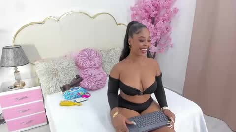 zendayarosse online show from 05.11.26