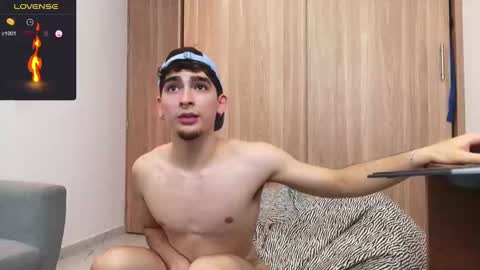 Snapshot of zenn_rush chatting on 12.28.24 Zenn online show from 12.28.24