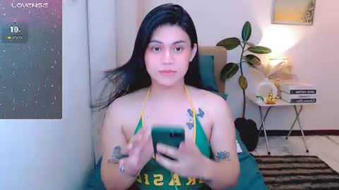 Snapshot of zephyraaaaa chatting on 06.26.26 zephyraaaaa online show from 06.26.26