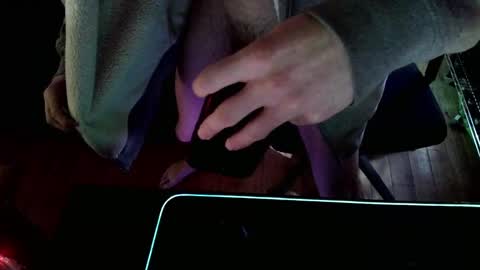 Zerces online show from 01.05.25