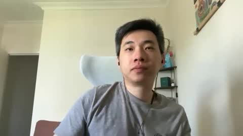 Snapshot of zeroventure chatting on 09.22.25 zeroventure online show from 09.22.25