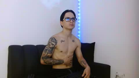 zeus online show from 04.25.26