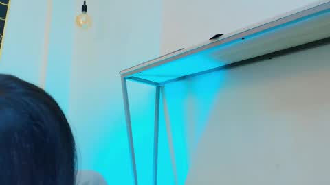 ZHAMIRA  ANDRES online show from 11.17.25