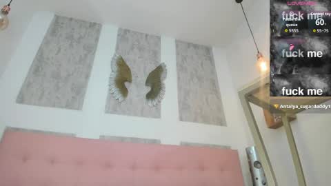 ZHAMIRA  ANDRES online show from 04.06.26