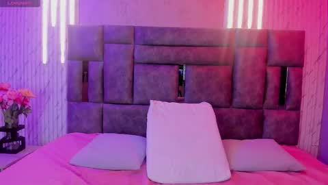 Zhara Rousse online show from 03.29.26