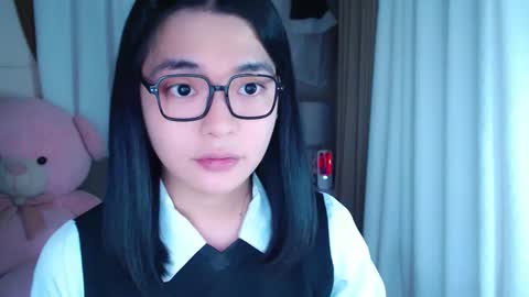 Snapshot of zhaviahale chatting on 12.31.24 im your lovely zhaviabigcock here online show from 12.31.24