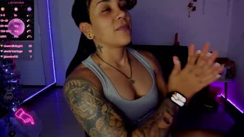 zhoestrong online show from 01.03.25