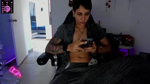 zhoestrong online show from 01.06.25