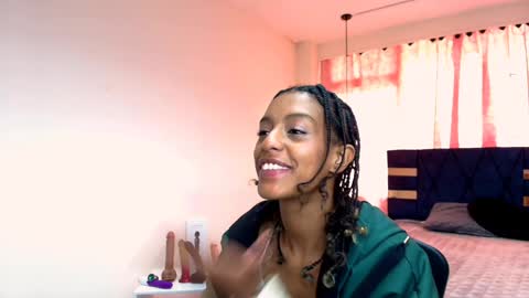 Zia Green online show from 02.07.25