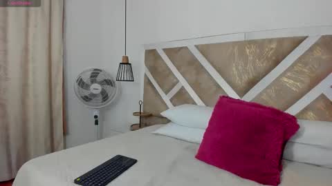 zia online show from 04.18.26