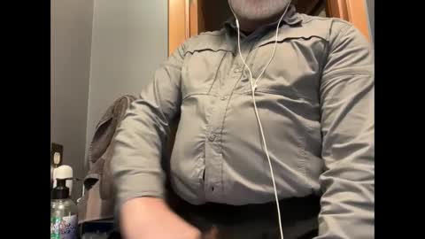 Snapshot of zinger283069 chatting on 01.20.25 zinger283069 online show from 01.20.25