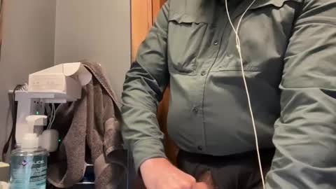 Snapshot of zinger283069 chatting on 11.10.25 zinger283069 online show from 11.10.25