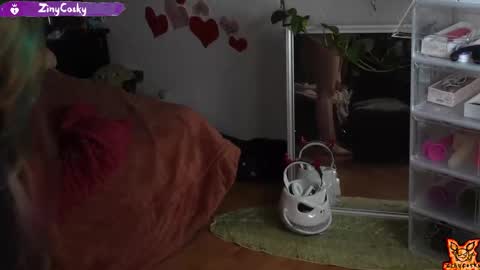 Ziny Cosky online show from 02.22.25