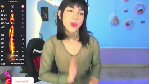 Snapshot of zion__lee chatting on 02.19.25 Zion online show from 02.19.25