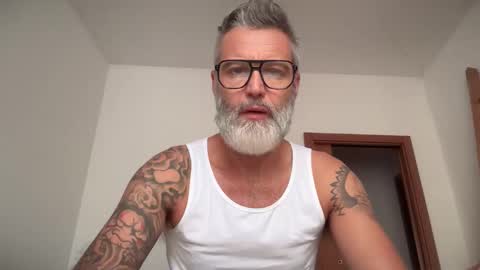 zkopa69 online show from 10.18.25