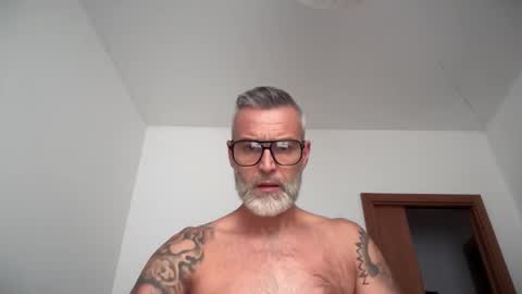 zkopa69 online show from 10.22.25