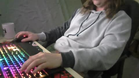 Snapshot of zkraston11 chatting on 03.02.25 zkraston11 online show from 03.02.25