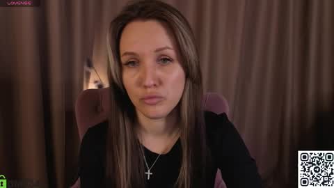 Snapshot of zlata__fox chatting on 05.11.26 Zlata Mon Tue Thu Fri Sun Sa GMT 3 0000pm - 0600pm online show from 05.11.26