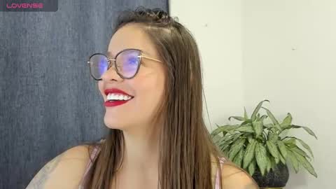 ZOE online show from 02.12.25