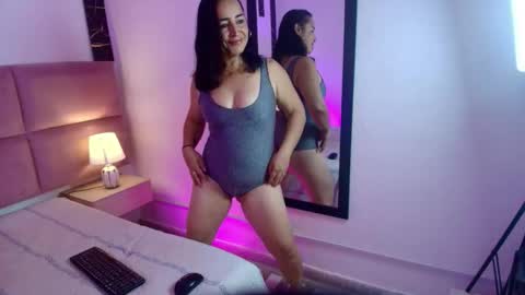 zoe_aitanaa online show from 11.14.25
