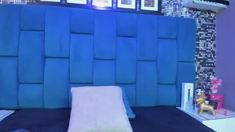 zoe_blosson online show from 07.17.26