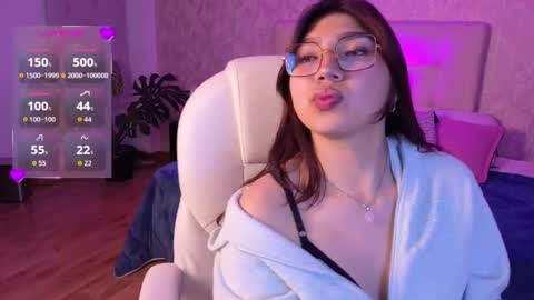 zoe  online show from 10.22.25