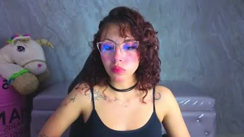 Snapshot of zoe_ch_ chatting on 07.24.26 zoe_ch_ online show from 07.24.26