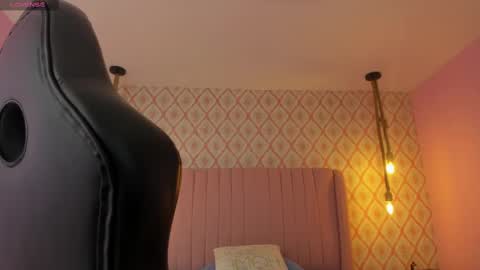 ZOE  online show from 10.23.25