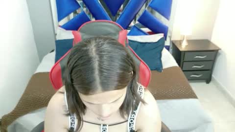 zoe online show from 04.11.26