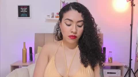 Zoe Gruber online show from 11.11.25