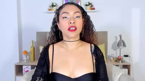 Zoe Gruber online show from 03.08.26