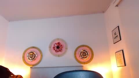 Snapshot of zoe_hecate chatting on 07.03.26 zoe_hecate online show from 07.03.26