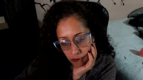Snapshot of zoe_koller chatting on 06.19.26 Zoe Koller online show from 06.19.26