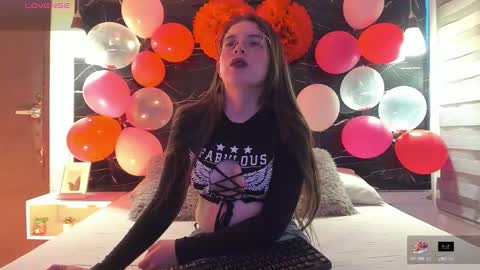 Zoe online show from 02.16.26