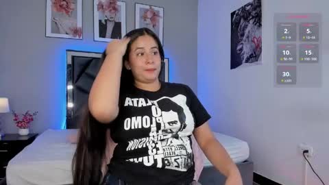 zoe_longhair online show from 04.04.26