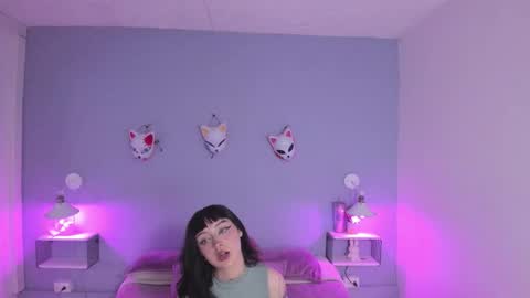 Zoe Lynch online show from 09.29.25