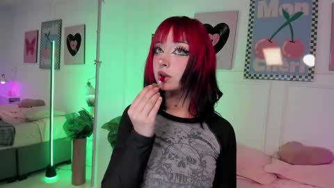 Zoe Lynch online show from 06.03.26