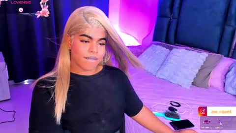 zoe_rosee4 online show from 06.17.26