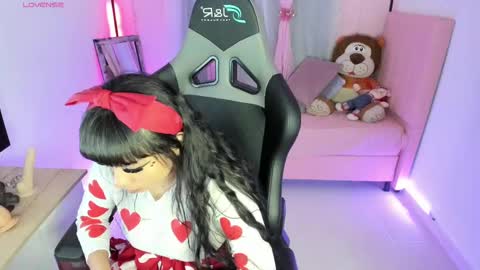 zoe_sullivan_ online show from 02.14.25