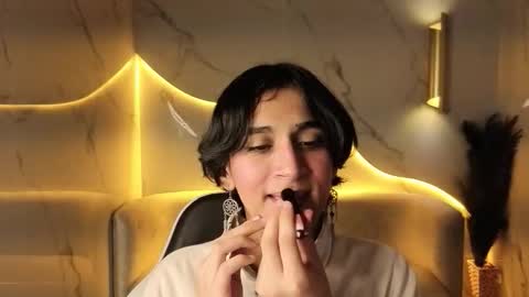 Zoe online show from 11.25.25