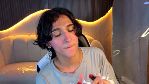 Zoe online show from 12.21.25