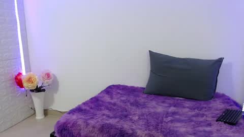 Carolina online show from 03.07.25