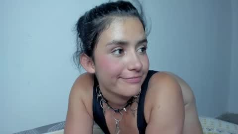 Snapshot of zoe_wattson chatting on 05.01.26 Zoe online show from 05.01.26