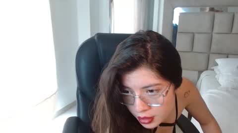 ZOE online show from 02.05.25