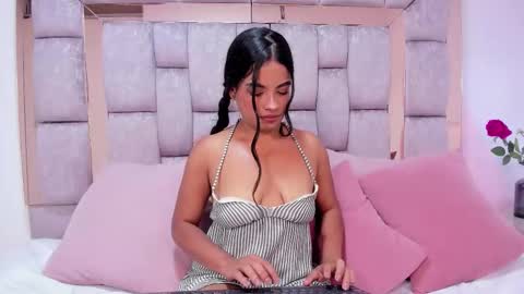 zoedusk online show from 03.05.26