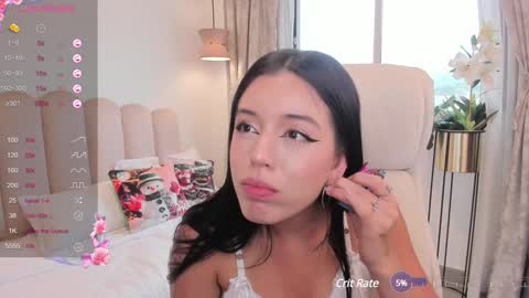 Snapshot of zoee_jackson chatting on 12.17.24  zoee jackson online show from 12.17.24