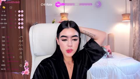 Snapshot of zoee_jackson chatting on 12.27.24  zoee jackson online show from 12.27.24