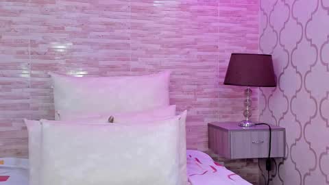 ZoeeSmitth online show from 03.08.25