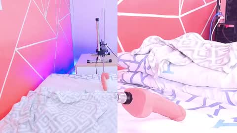    online show from 03.03.25